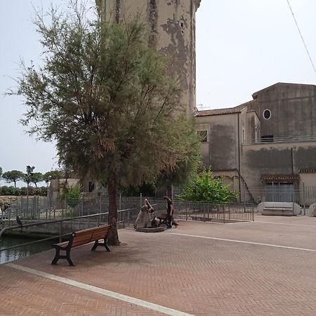 Casa Vacanze Torre Di Mola Formia Exterior foto